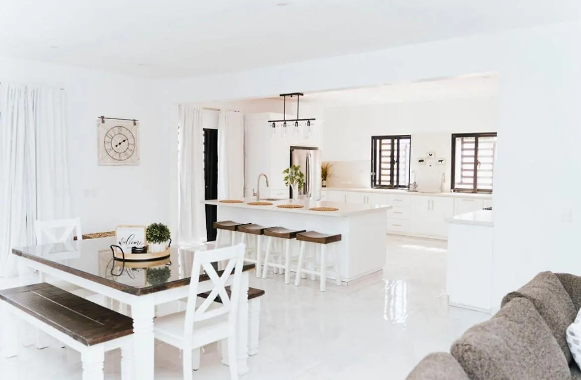 The Jhonson Villa Con Piscina En Las Galeras Dominik Cumhuriyeti